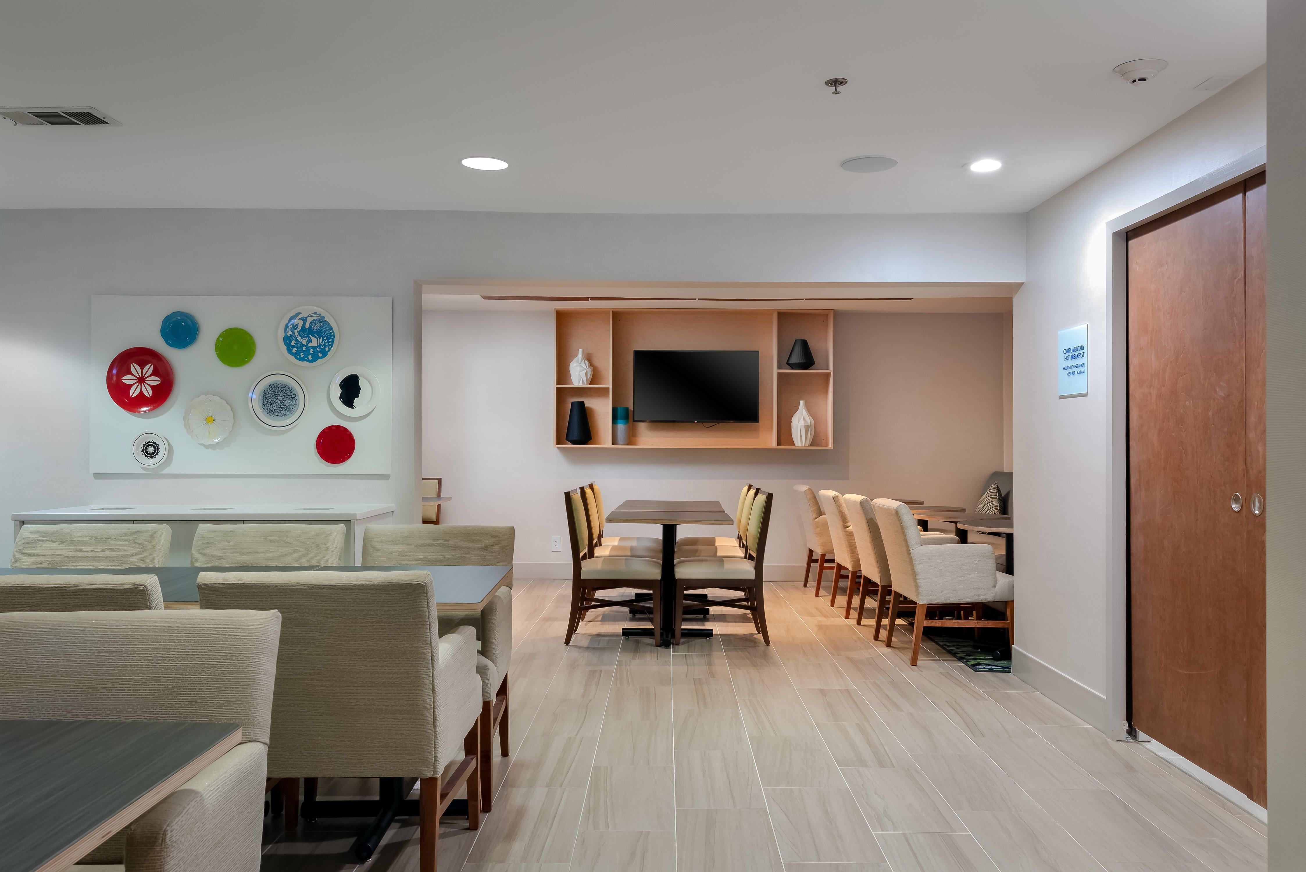 Holiday Inn Express Alpharetta - Roswell By Ihg Exterior photo